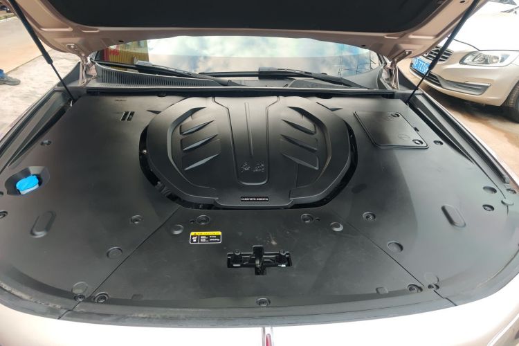 HongQi H9 2021 car image #22