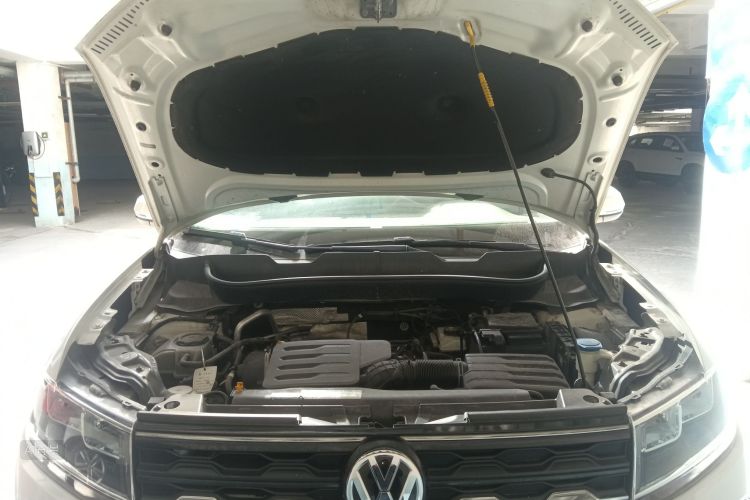 Volkswagen T-Cross 2020 #22 Volkswagen T-Cross 2020 immagine di auto #22