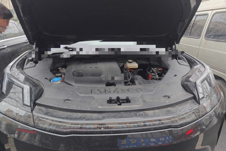 Lynk & Co 08 EM-P 2025 car image #22