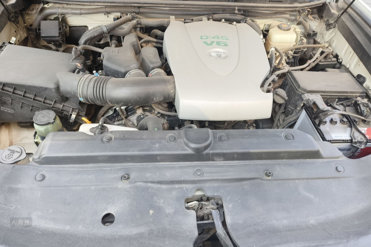 Toyota Land Cruiser Prado 2020 immagine di auto #22