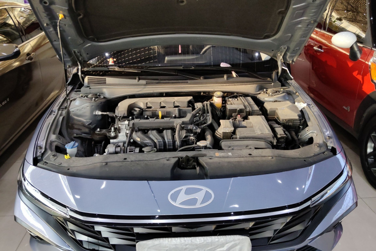 Hyundai Elantra 2024 car image #22