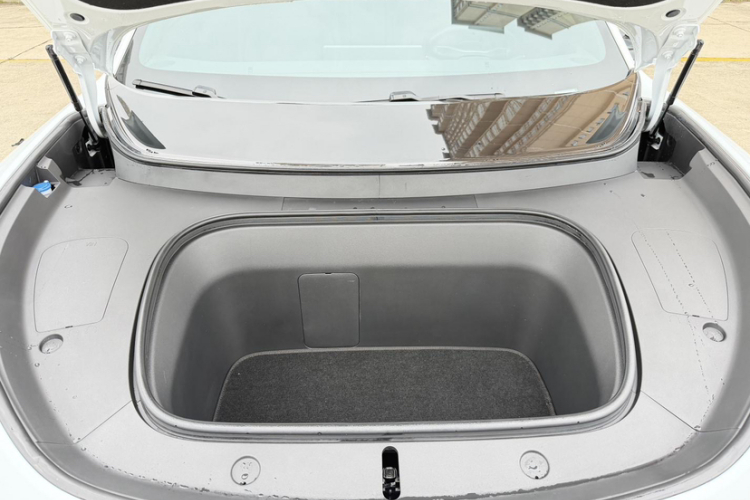 Avatr 07 2025 immagine di auto #22