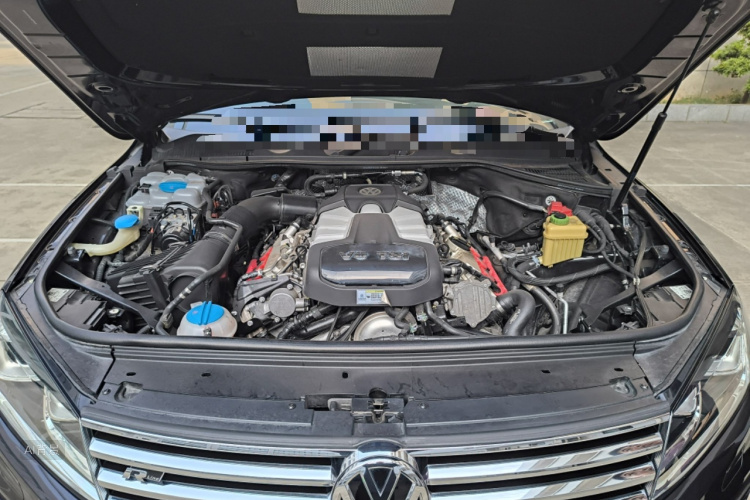 Volkswagen Touareg 2018 car image #22