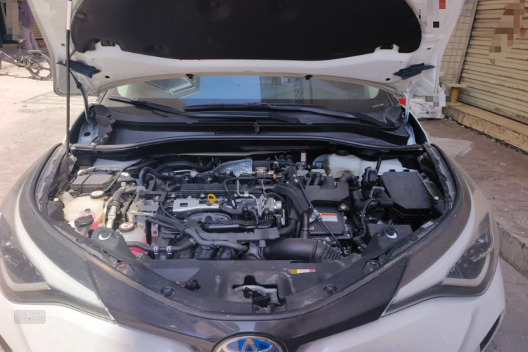 Toyota C-HR 2021 car image #22