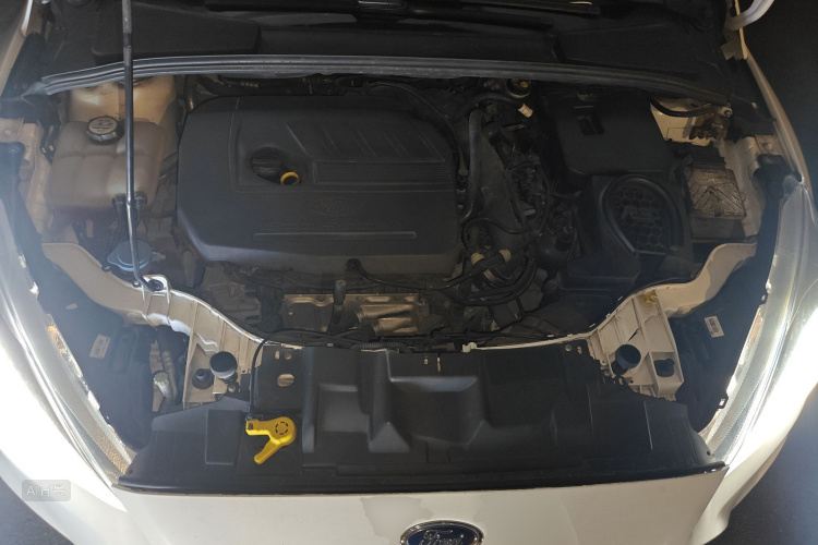 Ford Focus 2017 car image #22