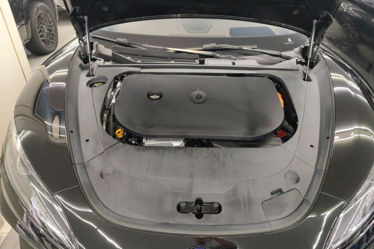 Denza Z9 2024 car image #22