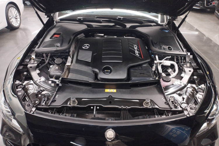 Mercedes-Benz AMG GT 2023 imagen de coche #22