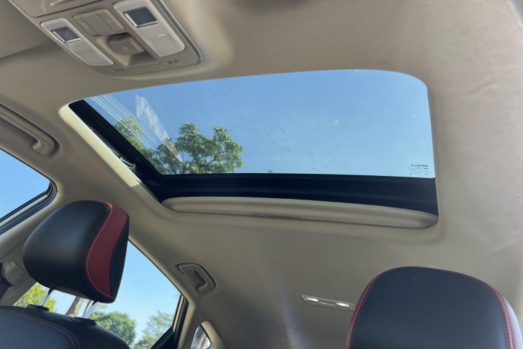 Emgrand GS 2021 car image #22