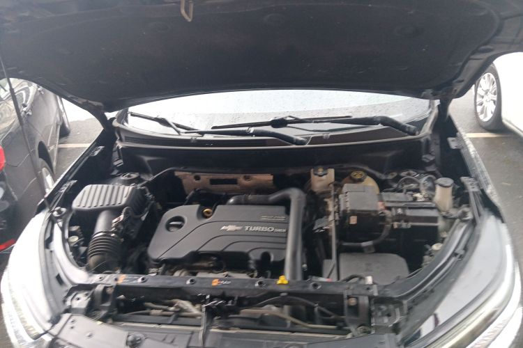 Chevrolet Equinox 2022 car image #22