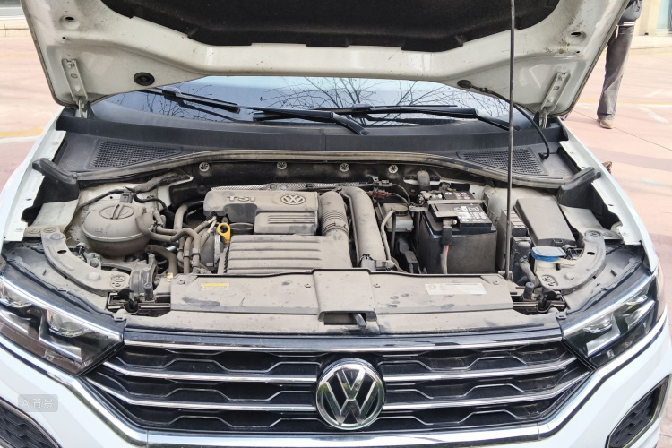 Volkswagen T-Roc 2019 #22 Volkswagen T-Roc 2019 car image #22