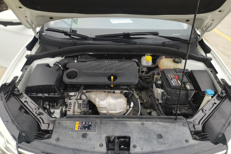 Roewe i5 2018 car image #22