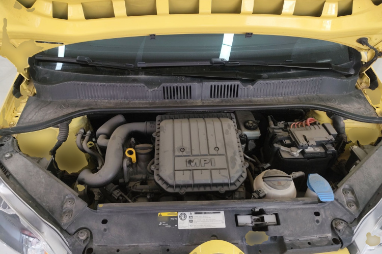 Volkswagen up! 2016 car image #22