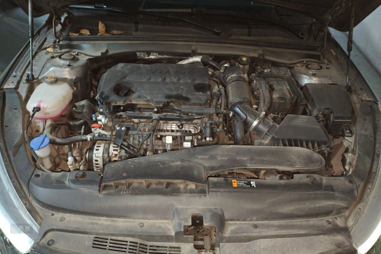 Kia K5 2021 car image #22