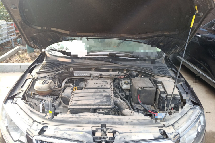 Skoda Octavia 2015 car image #22