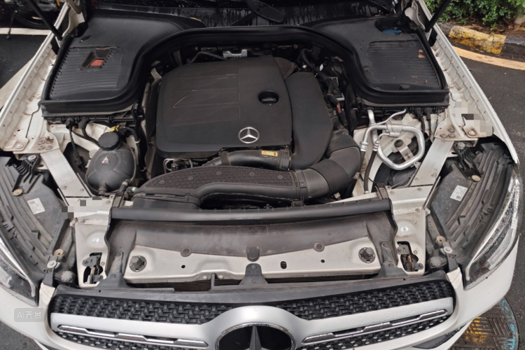 Mercedes-Benz GLC Class 2020 car image #22