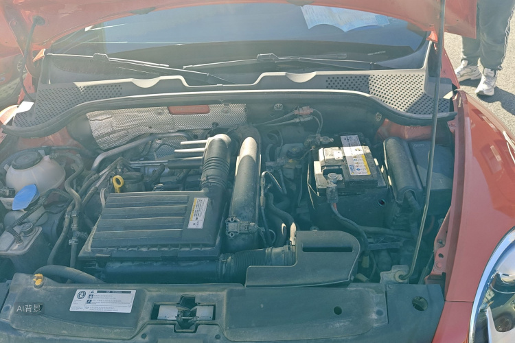 Volkswagen Beetle 2019 car image #22