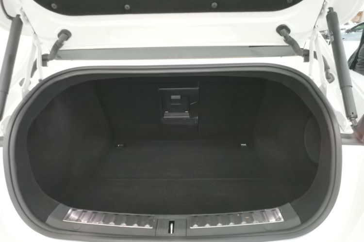 Avatr 11 2024 imagen de coche #22