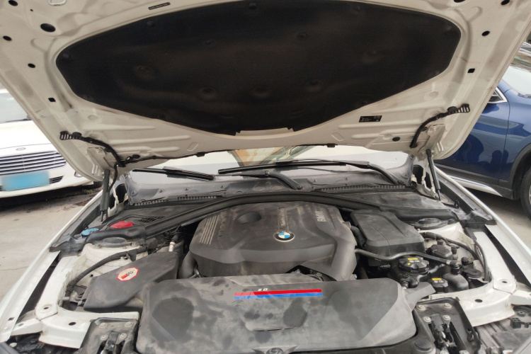 BMW 3 Series 2018 #22 BMW 3 Series 2018 car image #22