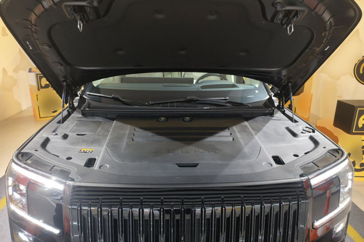 极氪 极氪9X 2026 汽车图片 #22