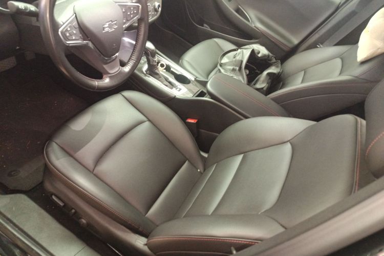 Chevrolet Malibu XL 2022 immagine di auto #22