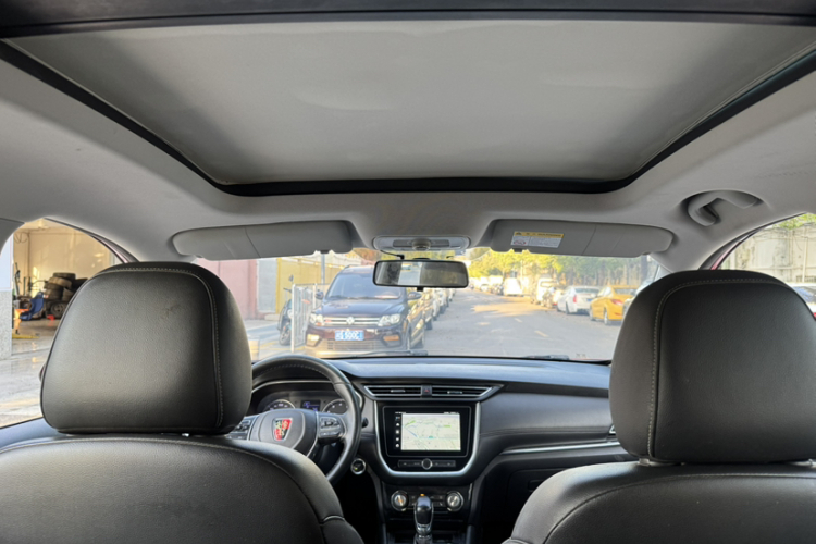 Roewe RX3 2019 изображение автомобиля #22