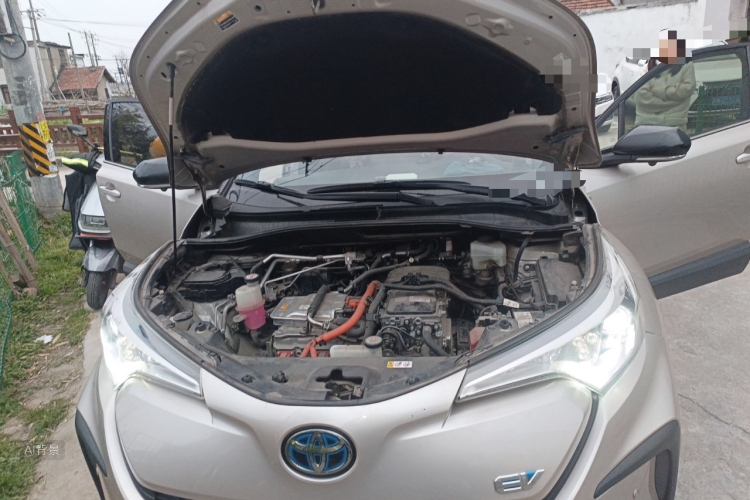 Toyota C-HR EV 2021 car image #22