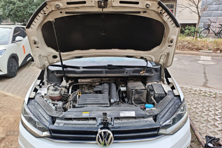 Volkswagen Touran 2018 immagine di auto #22