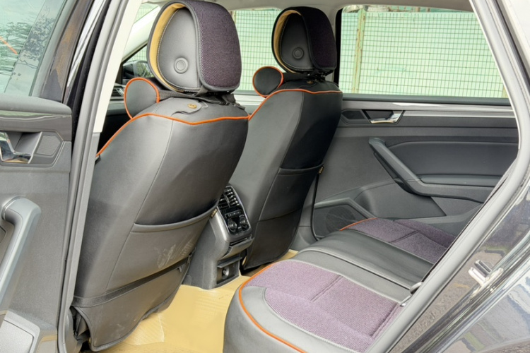 Volkswagen Passat 2018 car image #22