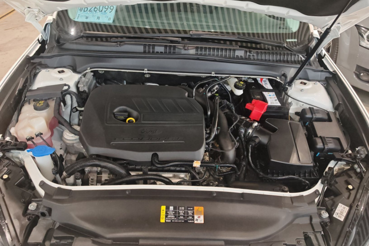 Ford Mondeo 2016 immagine di auto #22