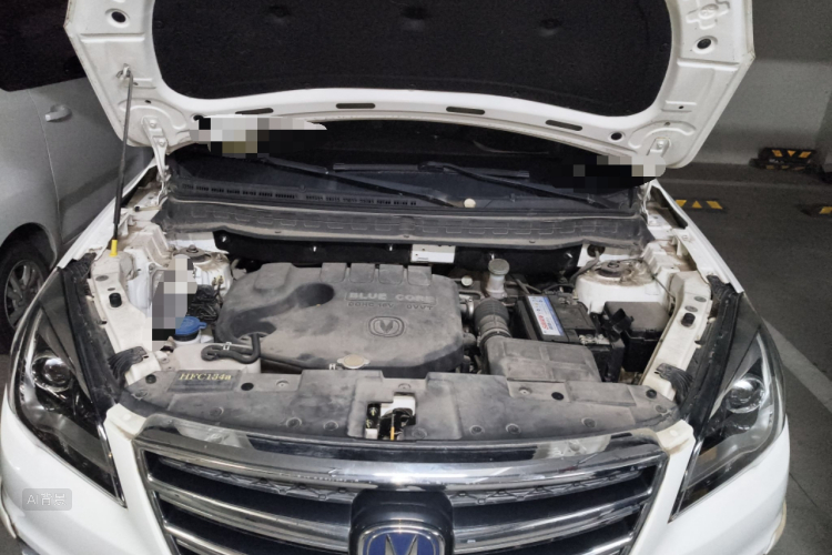 Changan CS35 2017 صورة سيارة #22