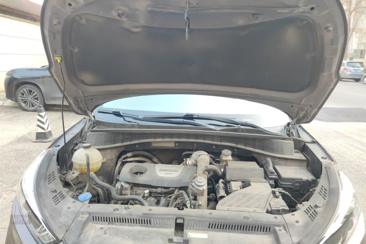 Hyundai Tucson 2016 imagen de coche #22