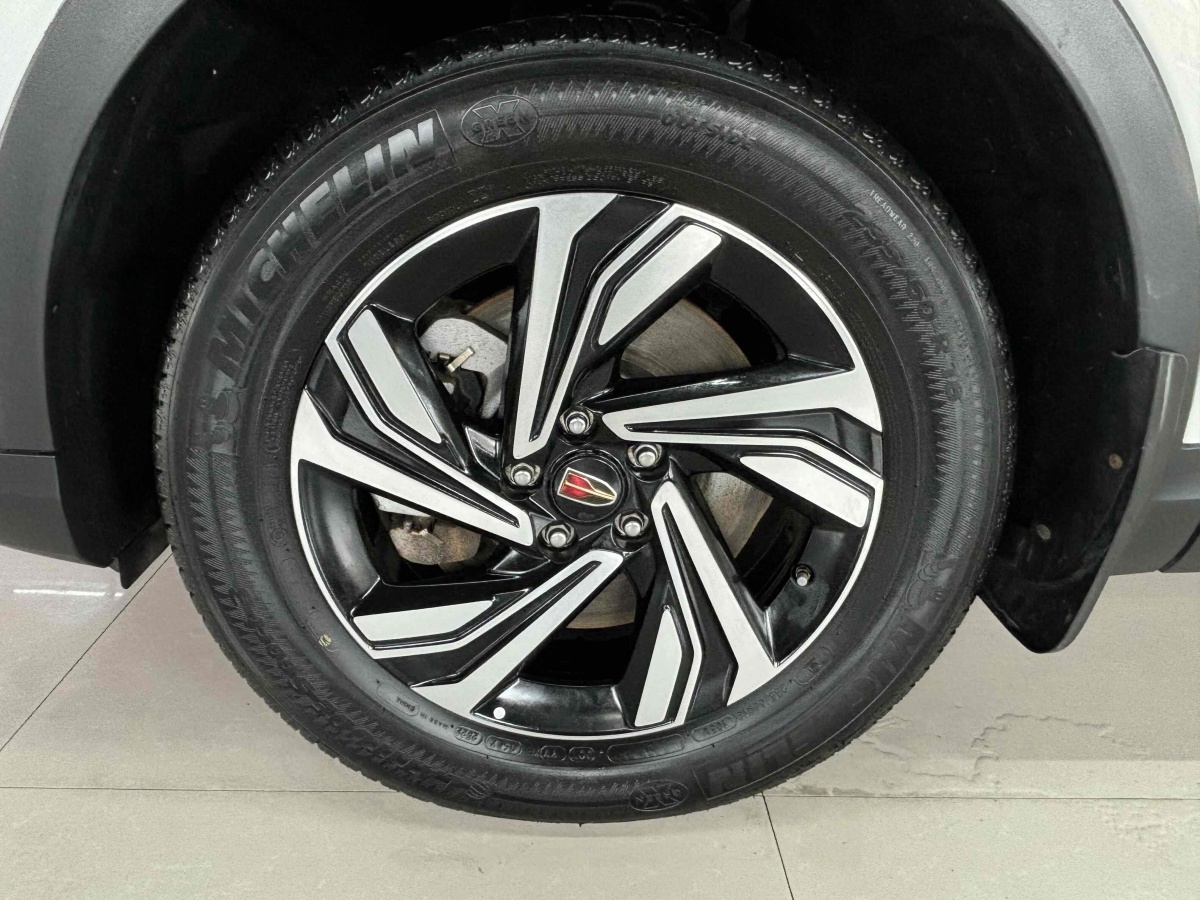 HongQi HS5 2022 car image #22