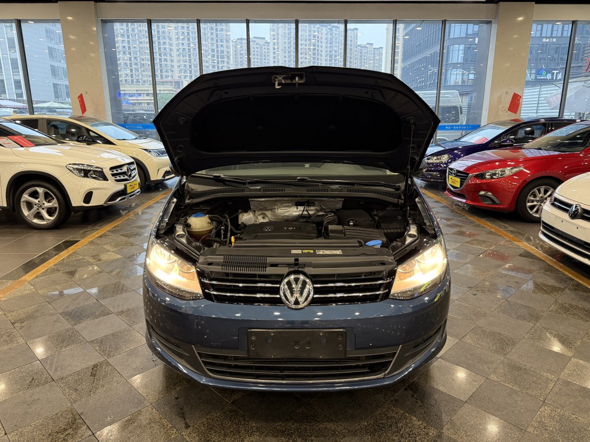 Volkswagen Sharan 2016 imagem de carro #22