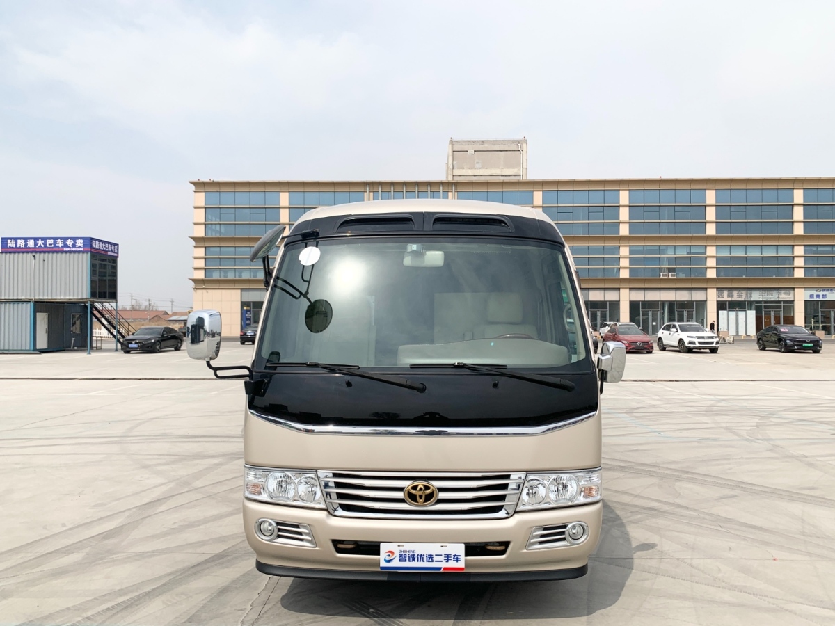 Toyota Coaster 2017 #22 Toyota Coaster 2017 imagen de coche #22