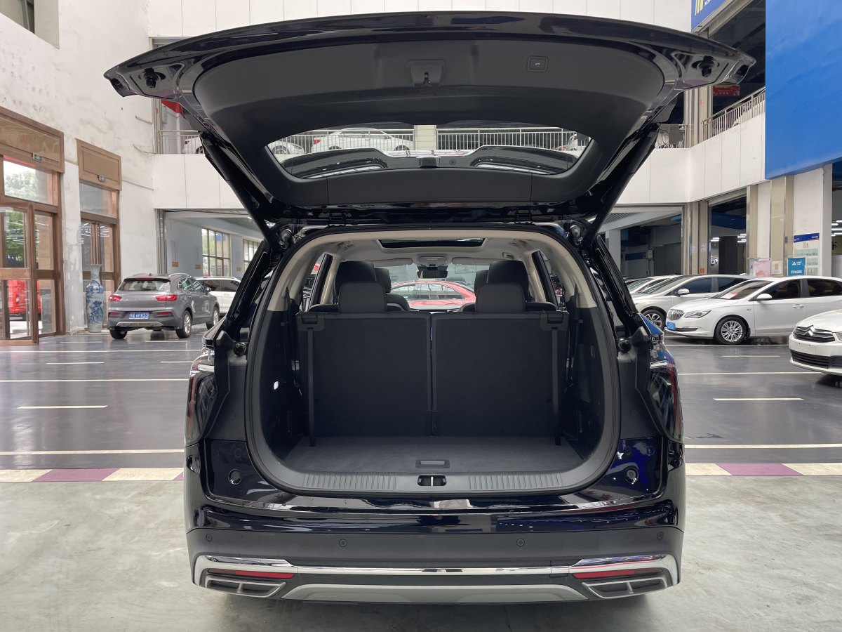 HongQi HS7 PHEV 2024 #22 HongQi HS7 PHEV 2024 car image #22