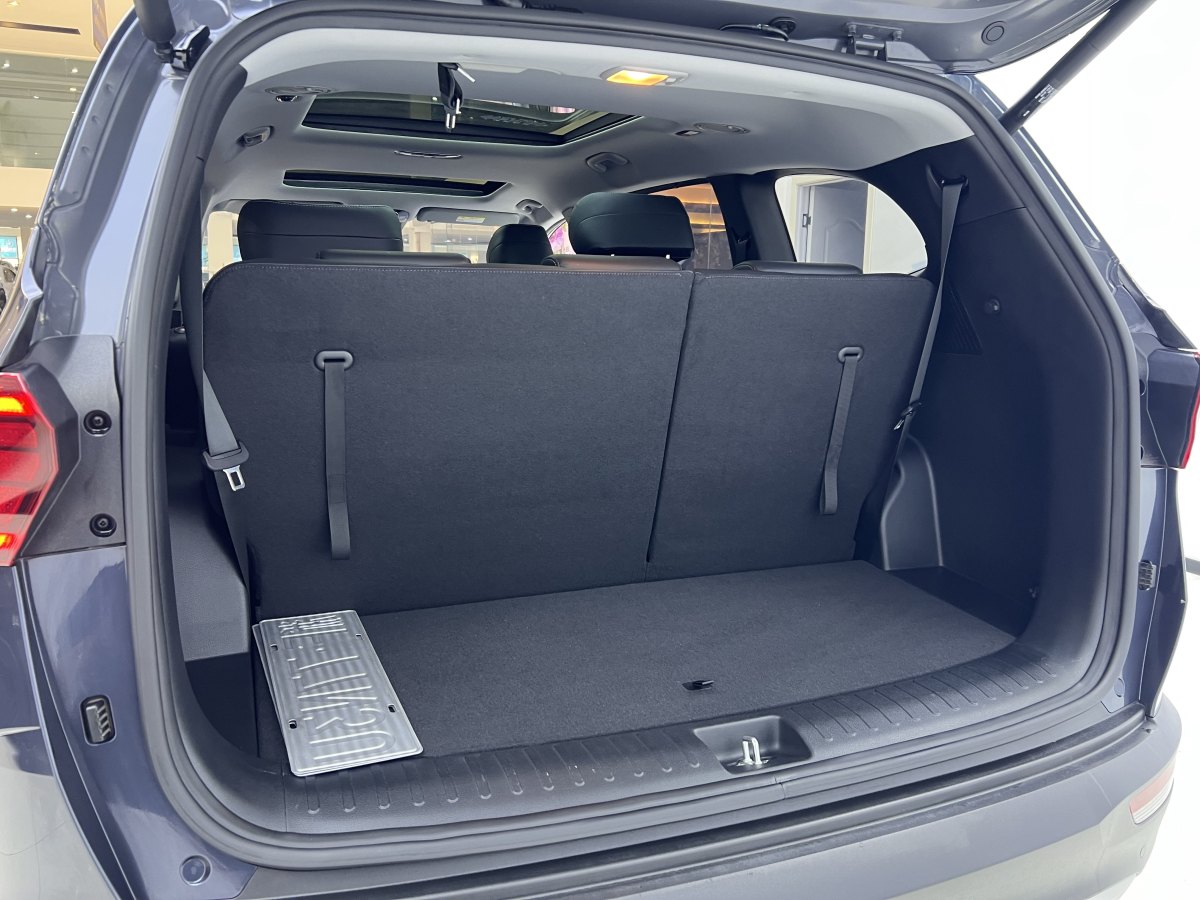 Hyundai Custo 2023 car image #22