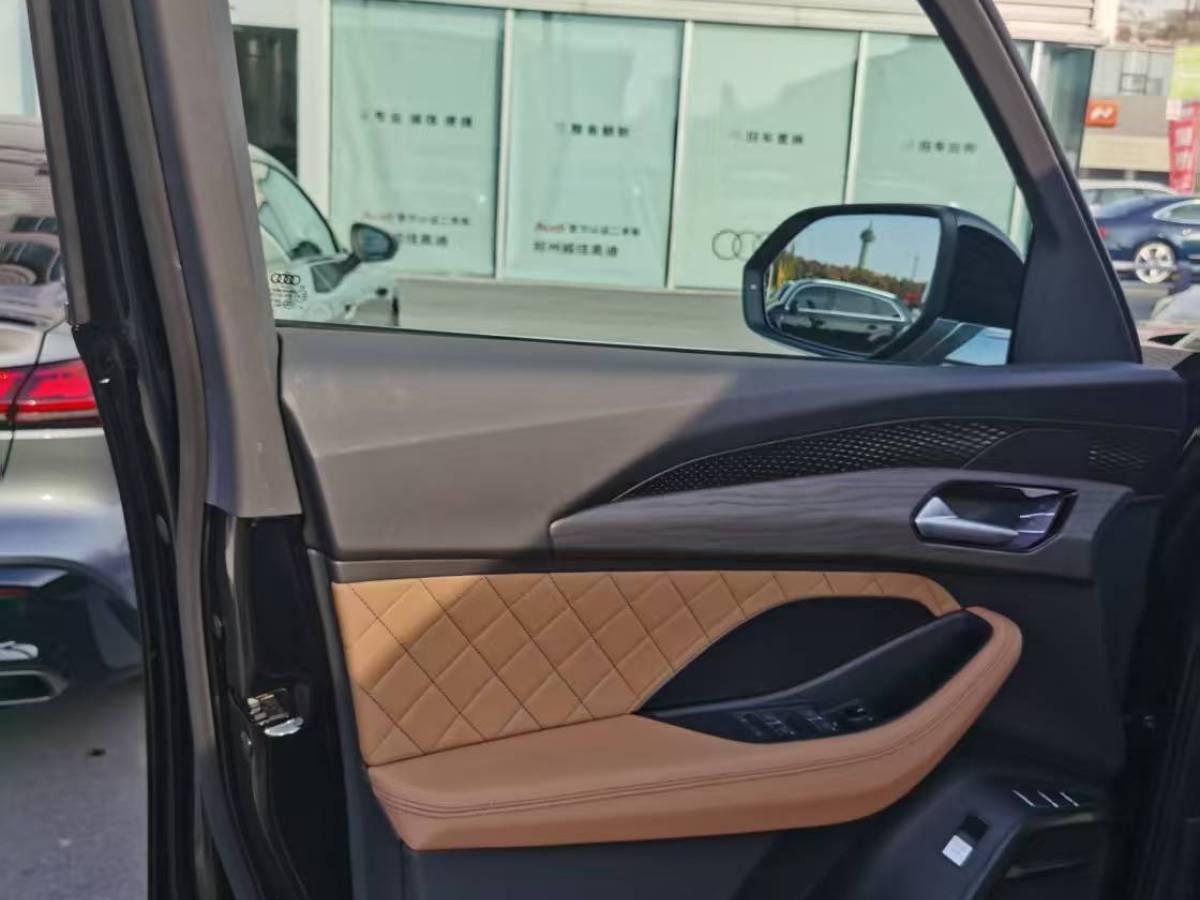 Audi Q6 2024 #22 Audi Q6 2024 изображение автомобиля #22