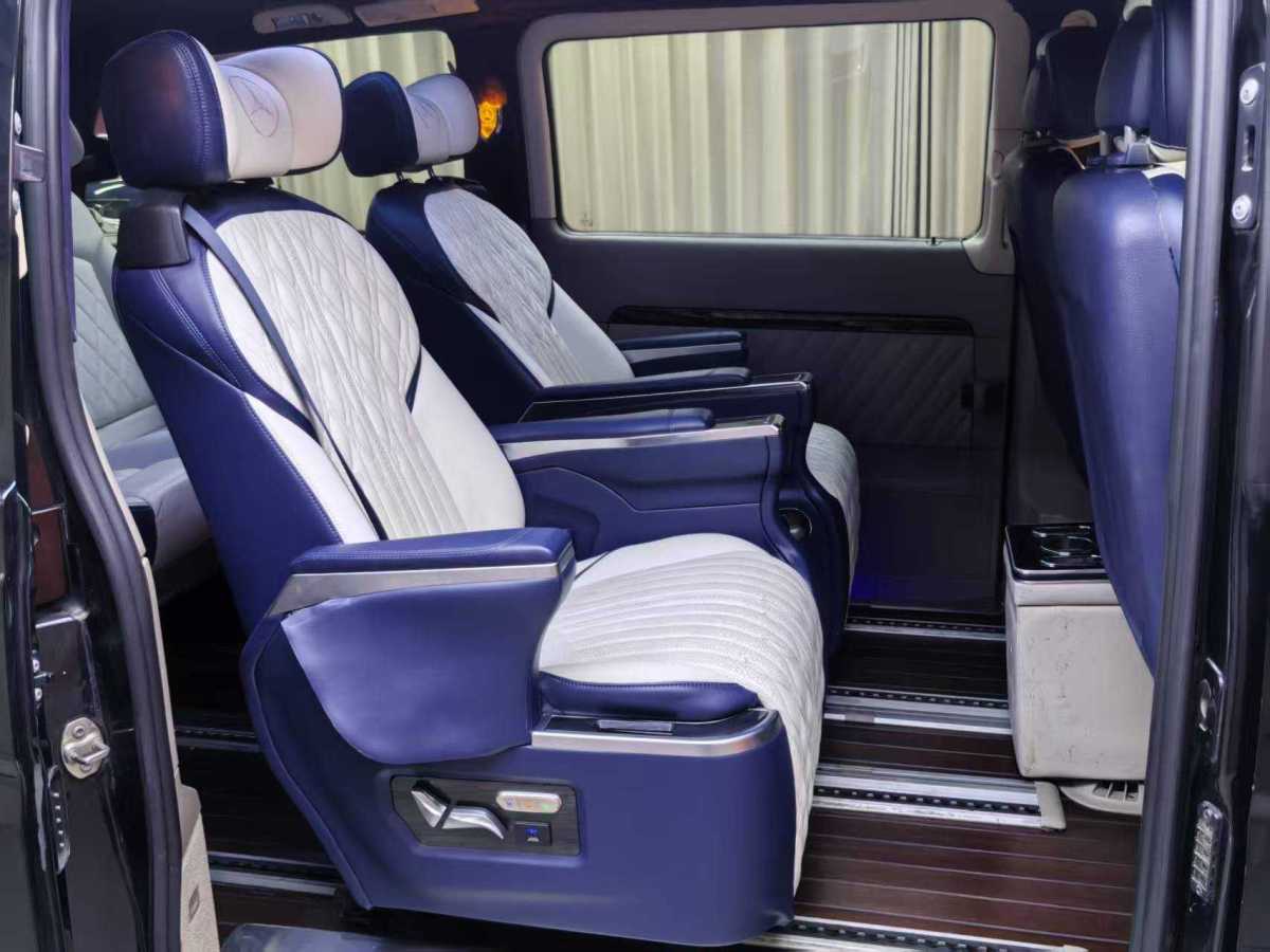 Mercedes-Benz Viano (Imported) 2012 immagine di auto #22