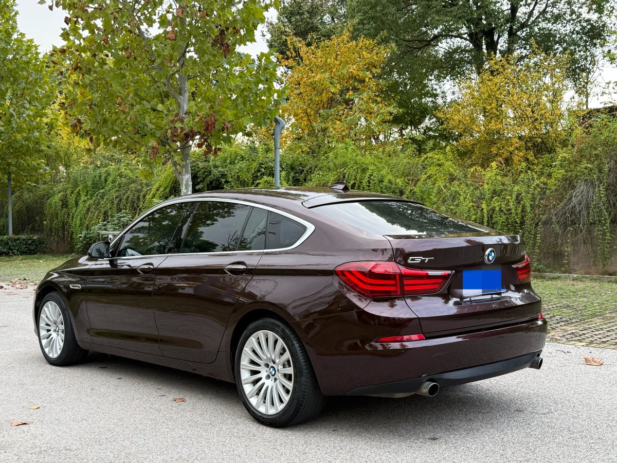 BMW 5 Series GT 2016 immagine di auto #22