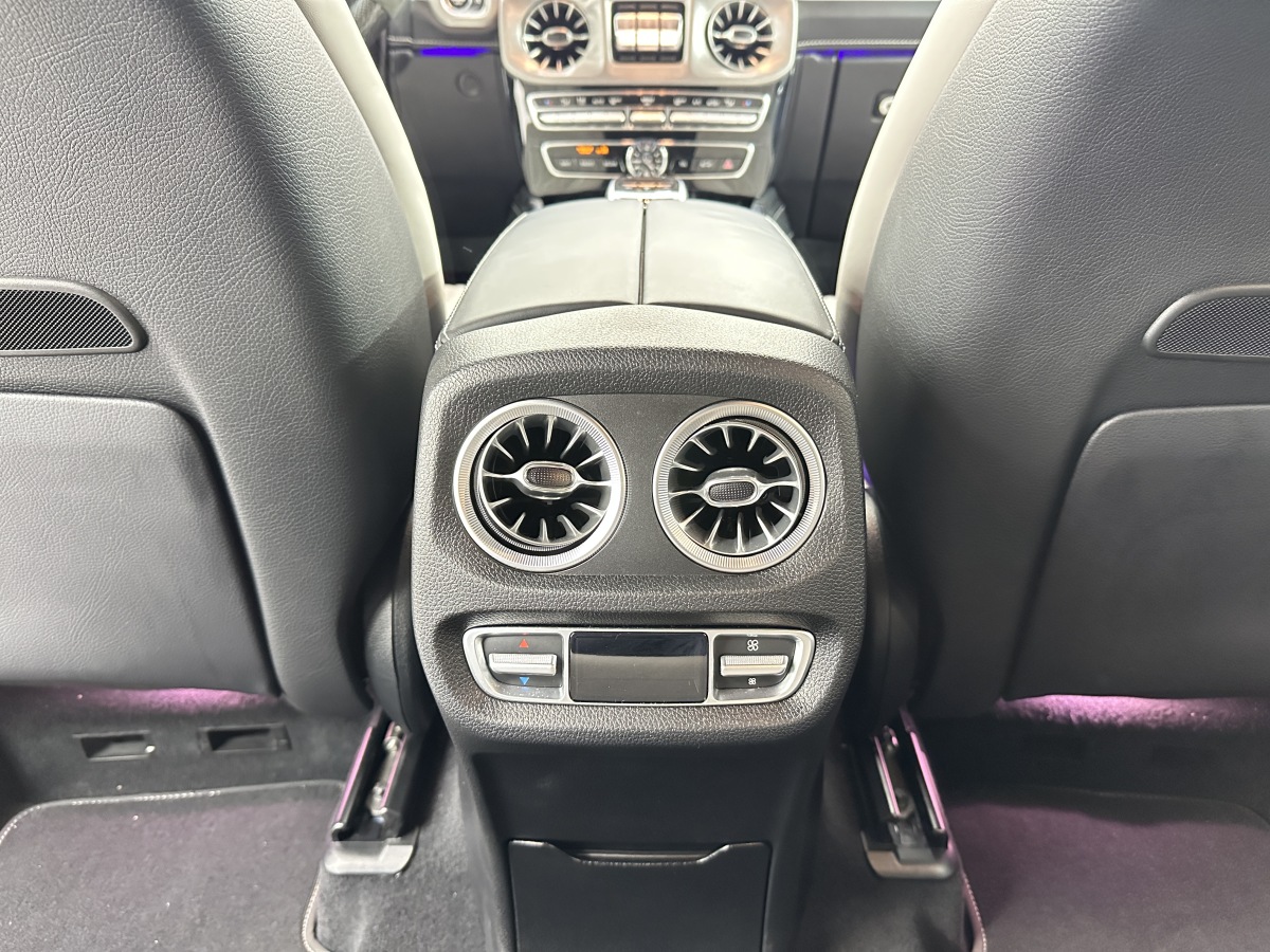 Mercedes-Benz G AMG 2023 imagem de carro #22