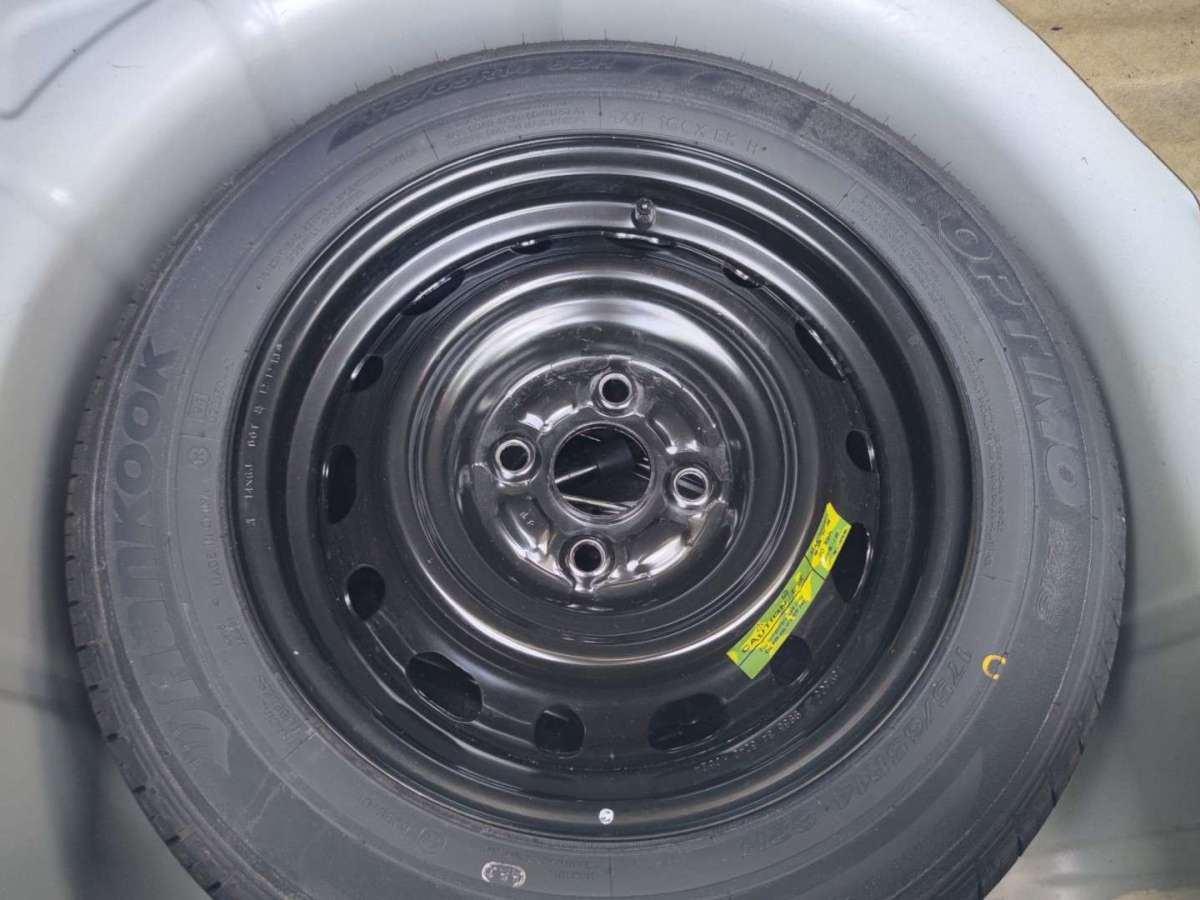 Ford Fiesta (Imported) 2013 #22 Ford Fiesta (Imported) 2013 immagine di auto #22