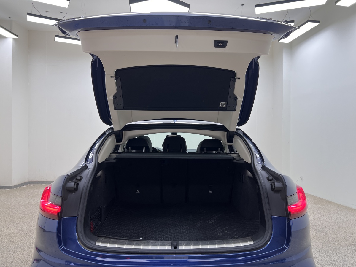 BMW X4 2021 car image #22