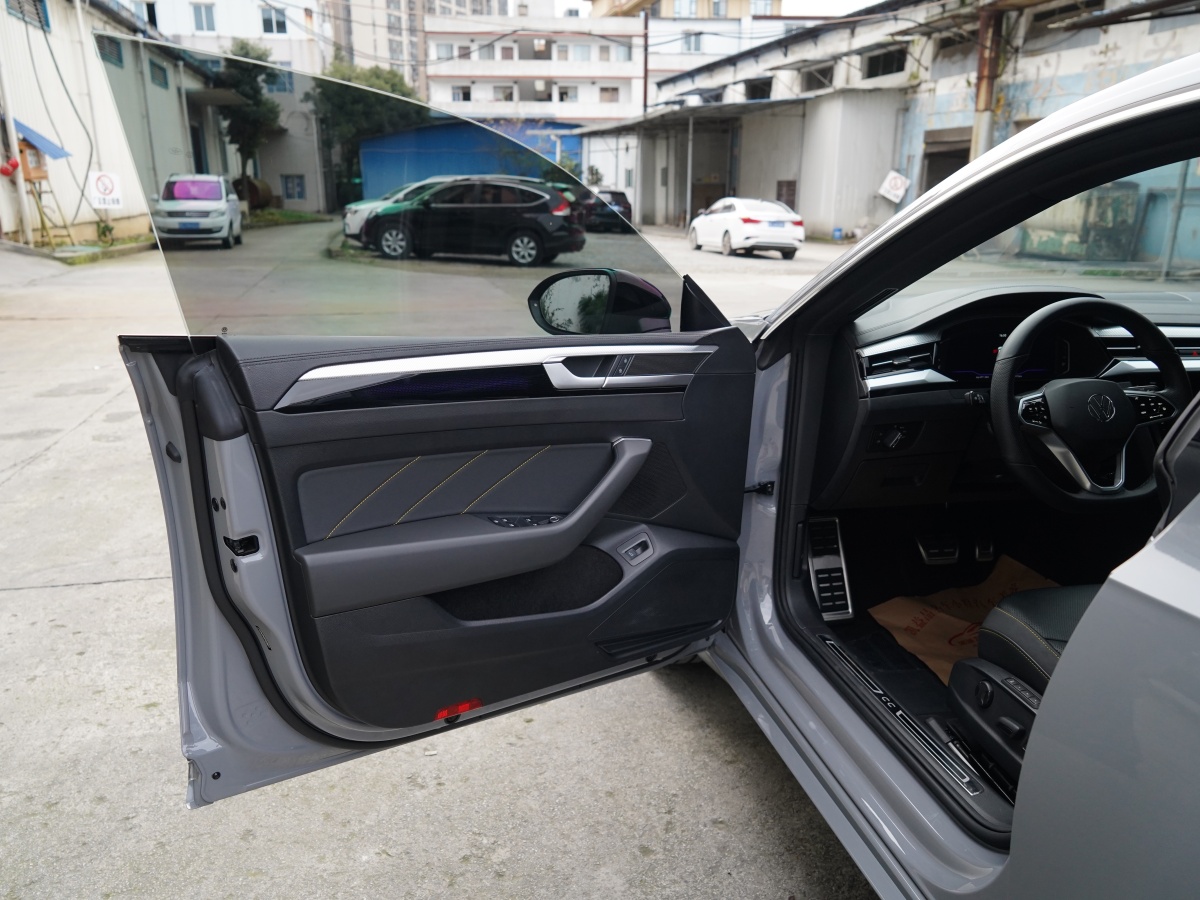 Volkswagen CC 2024 car image #22