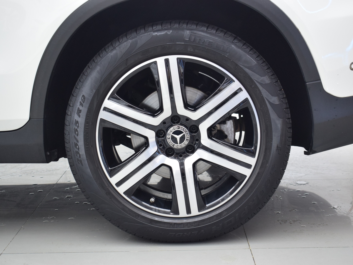 Mercedes-Benz GLC Coupe 2022 immagine di auto #22