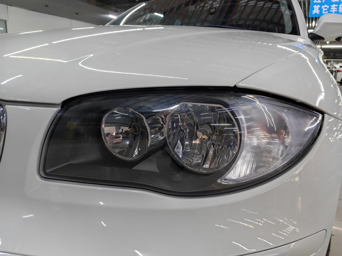 BMW 1 Series (Imported) 2011 car image #22