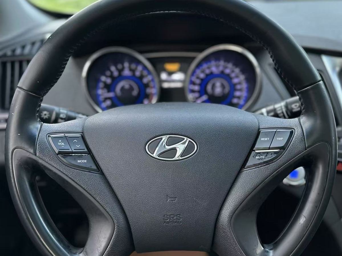 Hyundai Sonata (Imported) 2014 #22 Hyundai Sonata (Imported) 2014 image de voiture #22