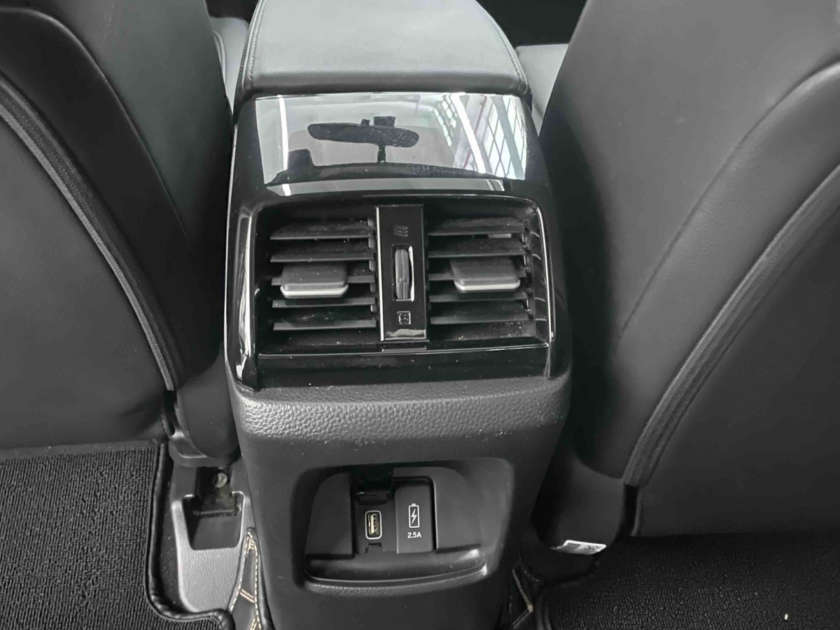 Honda Envix 2022 car image #22