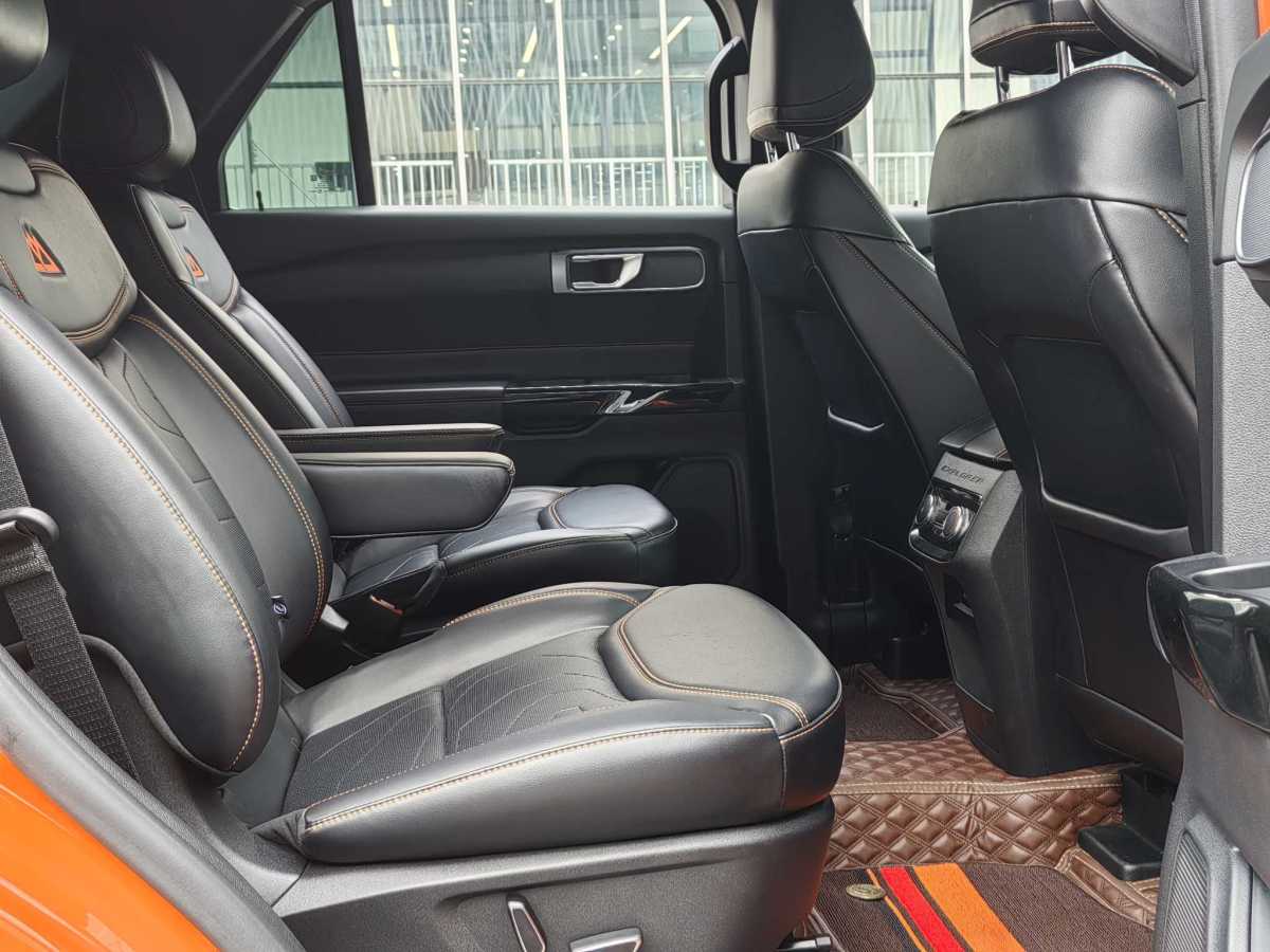 Ford Explorer 2024 immagine di auto #22