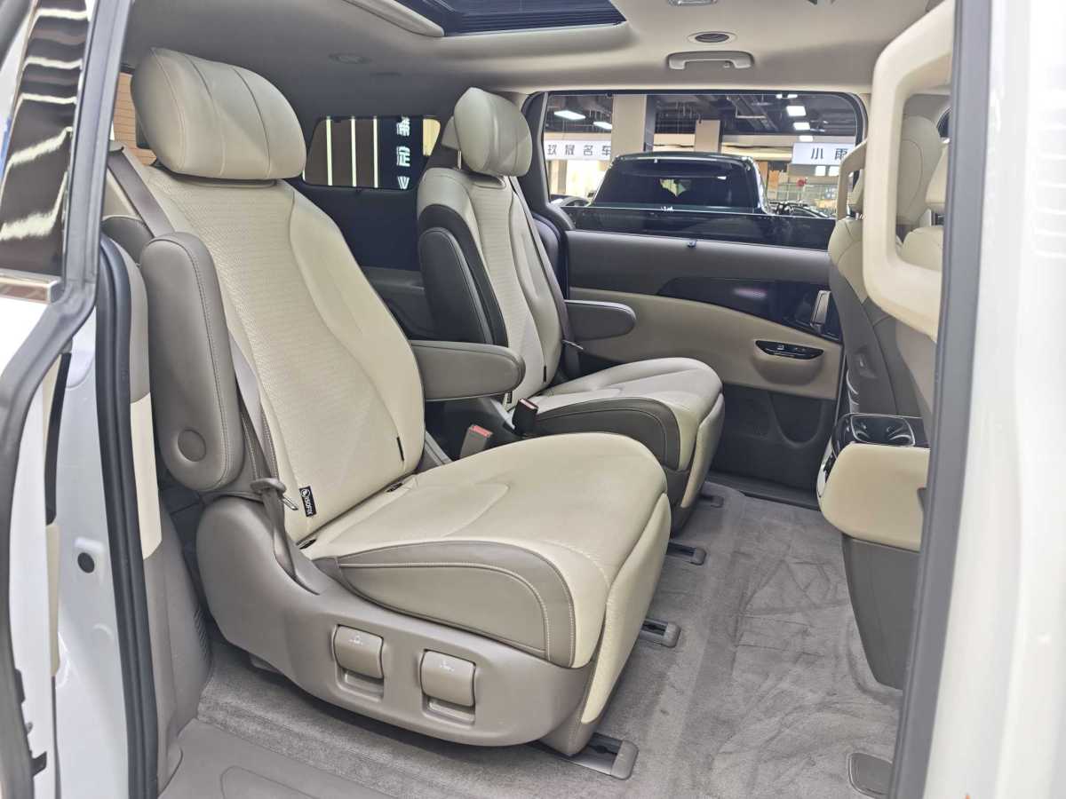 Kia Carnival 2022 immagine di auto #22