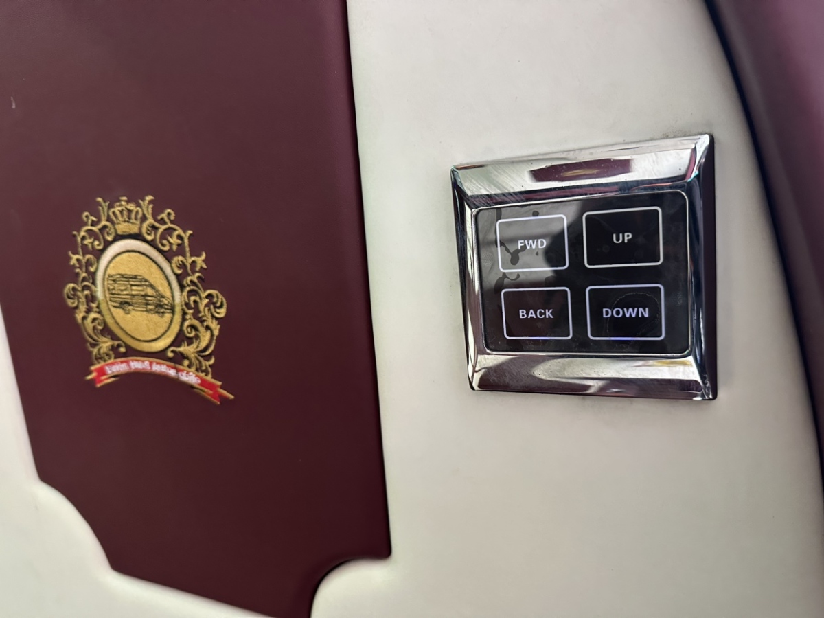 Ford E350 2017 #22 Ford E350 2017 car image #22